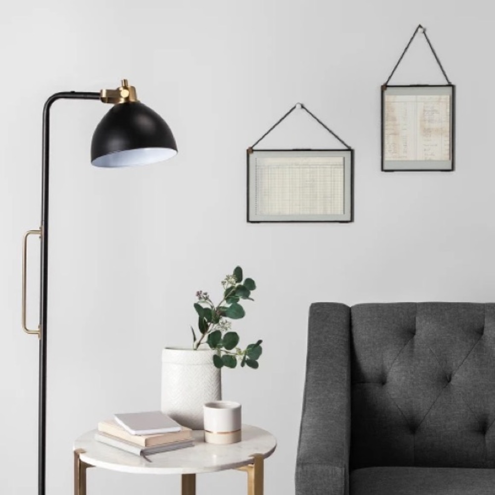 Black Metal Double Glass Hanging Frame